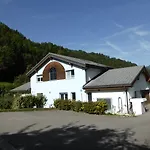 Les Acacias Le Châble