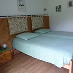 Les Acacias Frühstückspension 3*