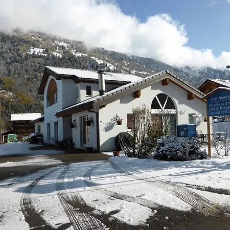 Oda ve Kahvaltı Les Acacias 3*