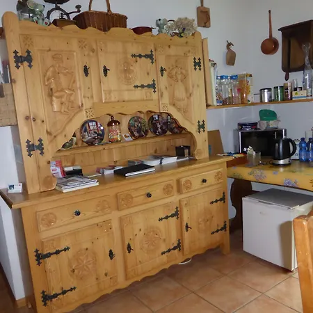 Les Acacias Le Châble