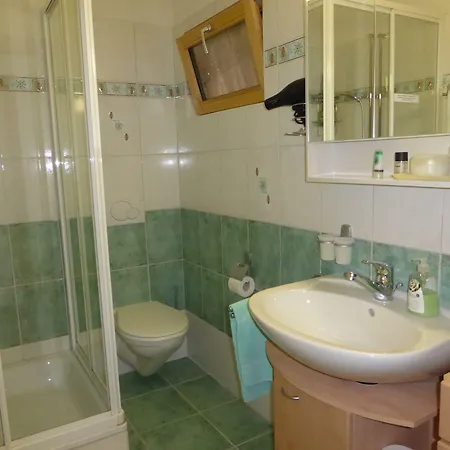 Les Acacias Oda ve Kahvaltı Le Châble