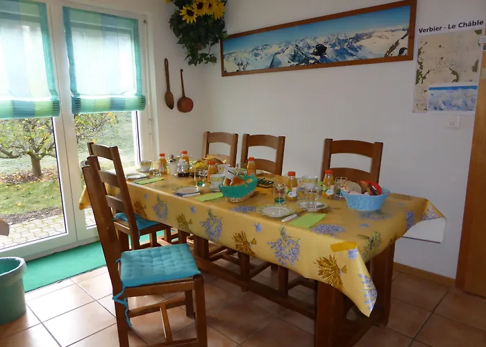 Frühstückspension Les Acacias Le Châble