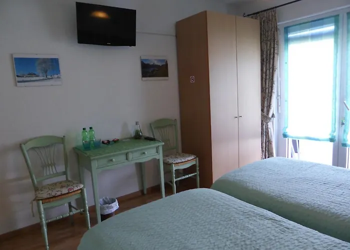 Bed & Breakfast Les Acacias 3*